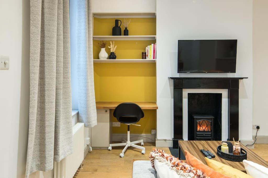 Apartamento Superb Retreat Central Next Tube Londres Exterior foto