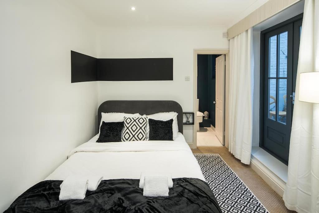 Apartamento Superb Retreat Central Next Tube Londres Exterior foto