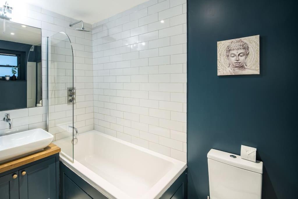 Apartamento Superb Retreat Central Next Tube Londres Exterior foto