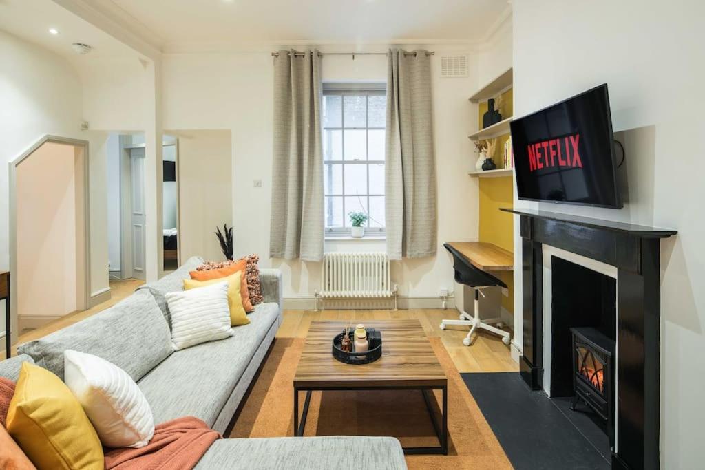 Apartamento Superb Retreat Central Next Tube Londres Exterior foto